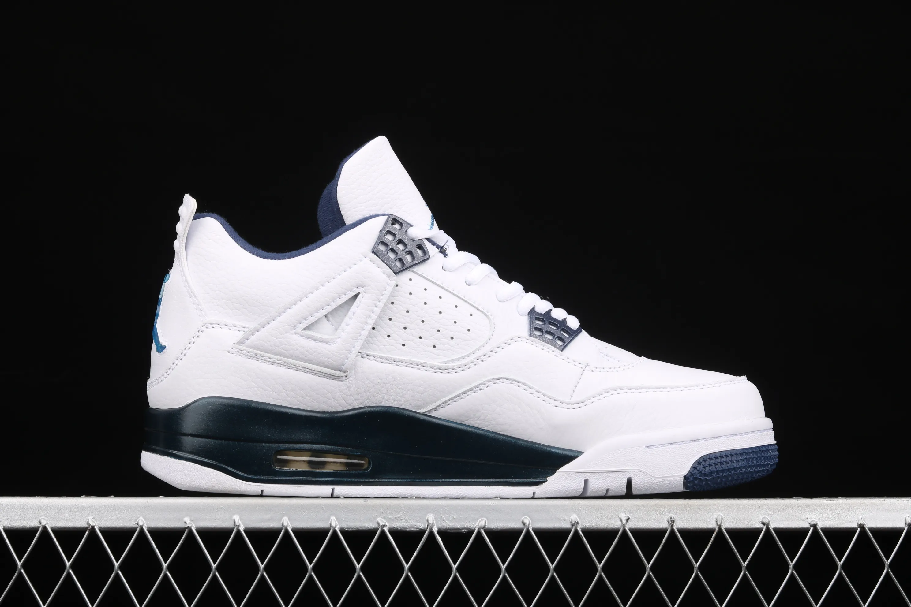All Categories Air Jordan Jordan Series Basketball Shoes Air Jordan 4 Pure Original Air Jordan 4 Retro LS AJ4 Joe 4 Columbia Blue First Layer Basketball Shoes 314254-107